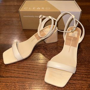 Dolce Vita Women's Modi Heeled Sandal size 8